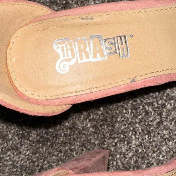 Brash Pink Suede Block Heels Size 6.5 - Picture 7 of 10